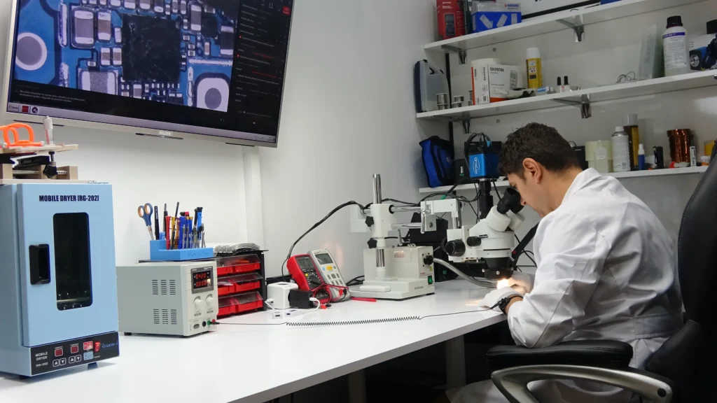 movilone-phone-repair-1