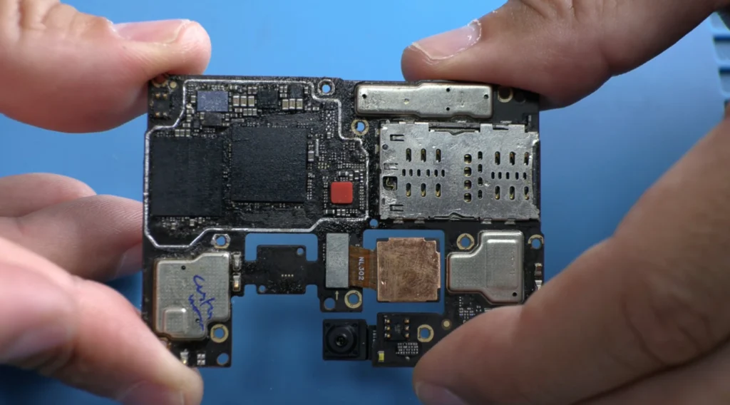 CPU mal manipulado en intendo de reparar